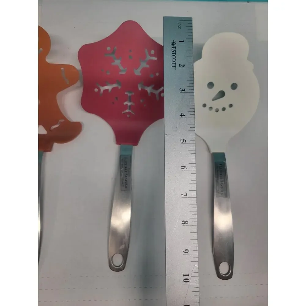 WIlliams Sonoma Snowflake Snowman Gingerbread Man Amco Spatulas Holiday Set of 3